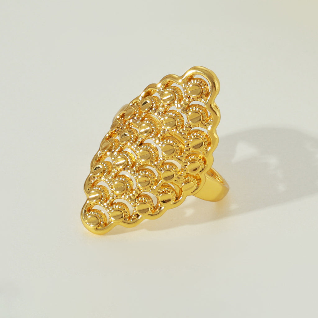 Hollow Flower Open Ring for Women, Irregular Heart-Shaped Band — shown in use