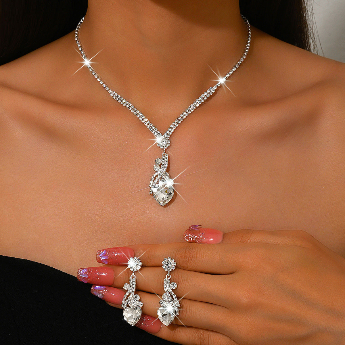 Claw Chain Teardrop and Heart Necklace and Earrings Set of 2 in Royal Blue, Red — front view