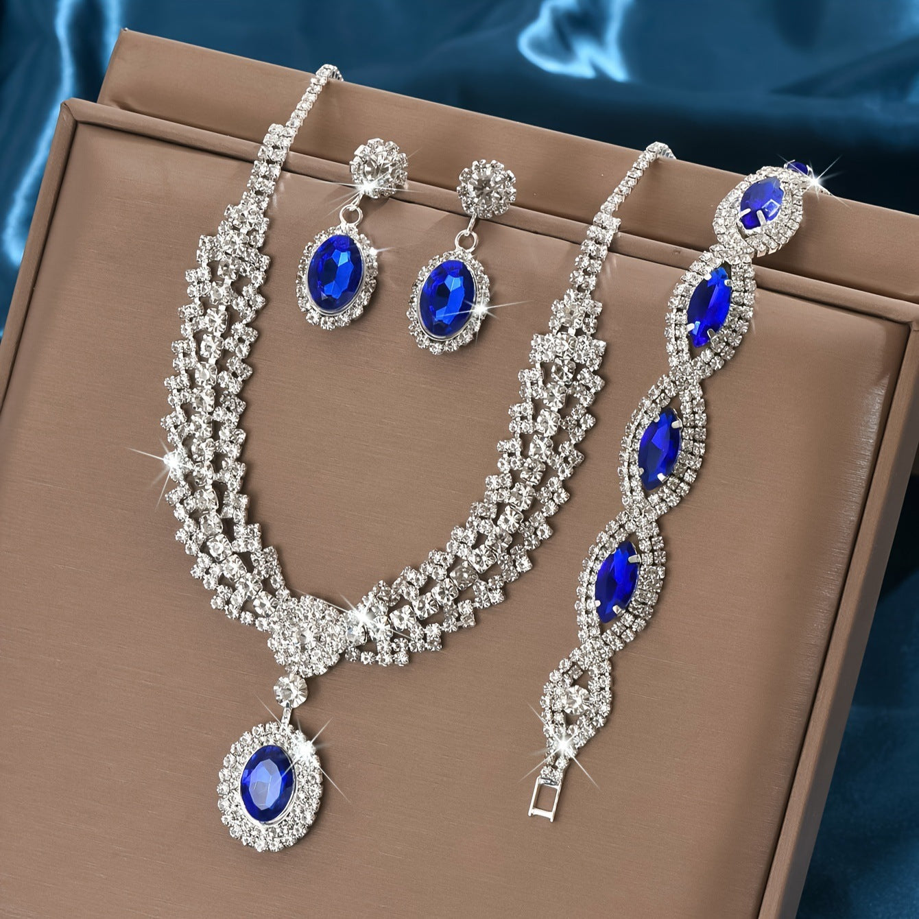 Colored Stone Necklace Jewelry Set for Women, 4-Piece Set in Black — finish detail