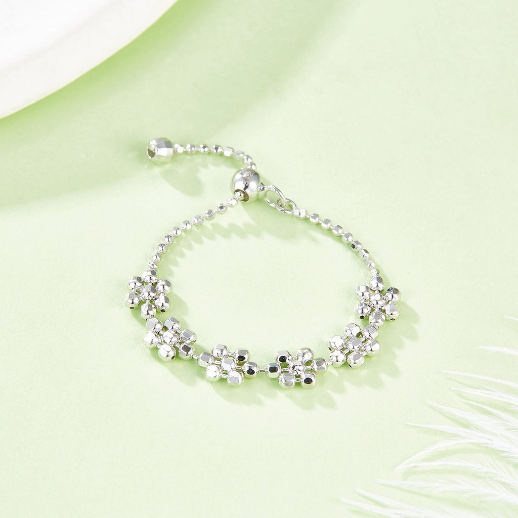 Sterling Silver Clover Flower Ring for Women, Adjustable 14 — shown in use