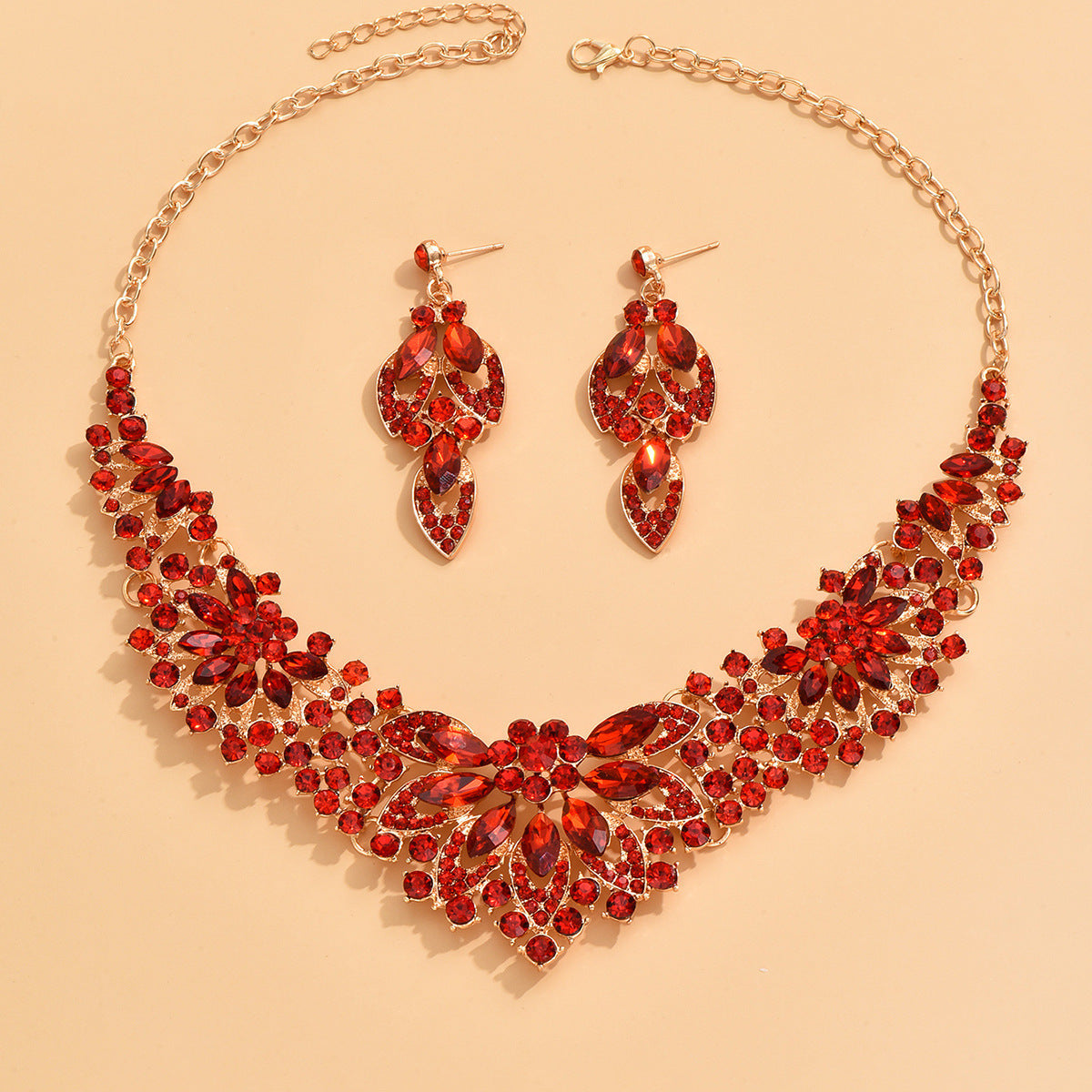 Stone-Set Flower Necklace and Earrings Bridal Set in Green, Red — finish detail