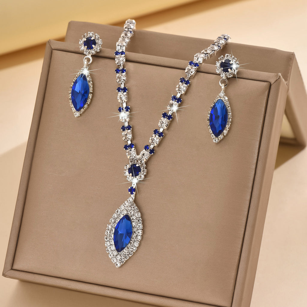 Teardrop Rhinestone Necklace and Earrings Set, Claw Chain Design — full product view